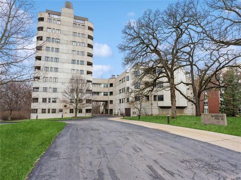 3920 Grand Avenue 5TE Des Moines IA 50312