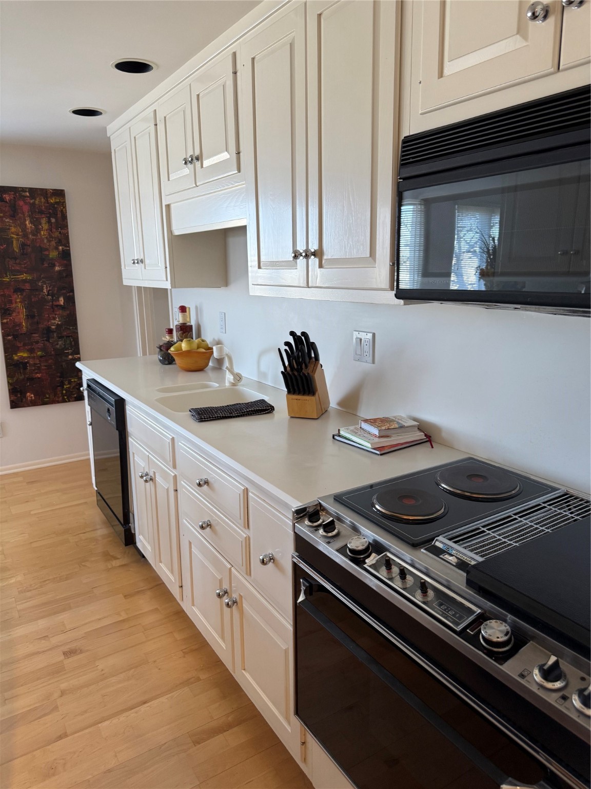3920 Grand Avenue #5TE, Des Moines, Iowa image 3