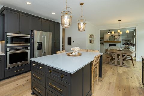 3108 153rd Street Urbandale IA 50323