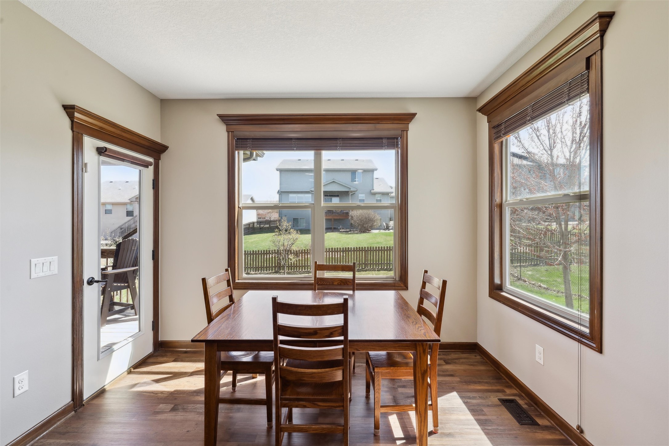 16548 Horton Drive, Clive, Iowa image 6