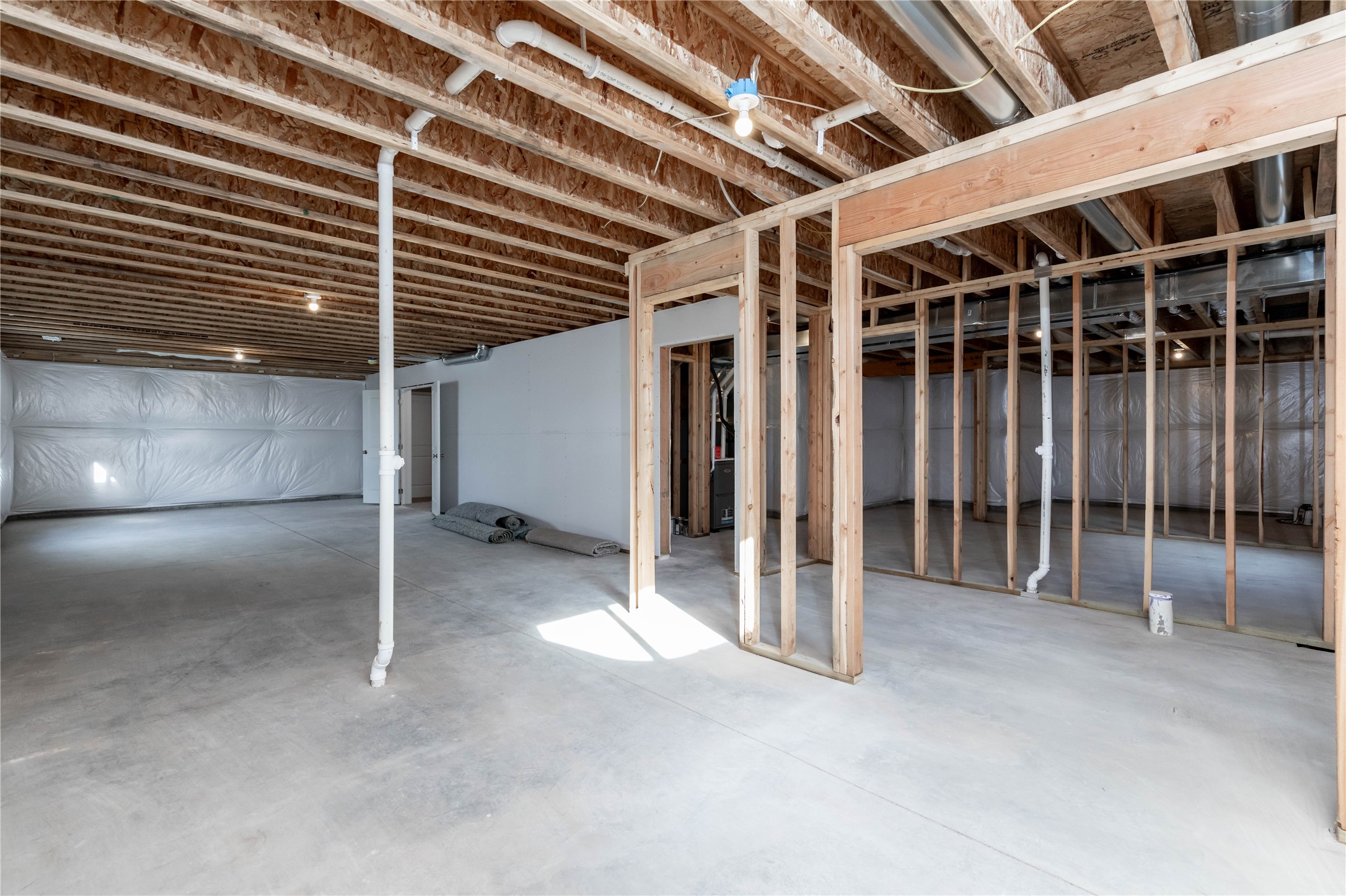 406 NE Madison Avenue, Elkhart, Iowa image 31