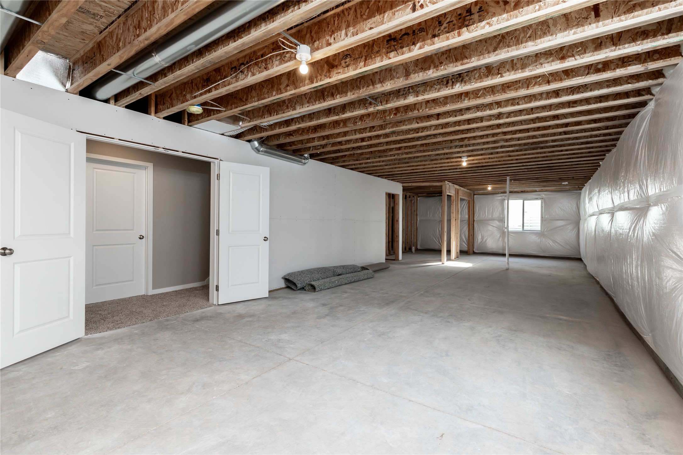 406 NE Madison Avenue, Elkhart, Iowa image 29