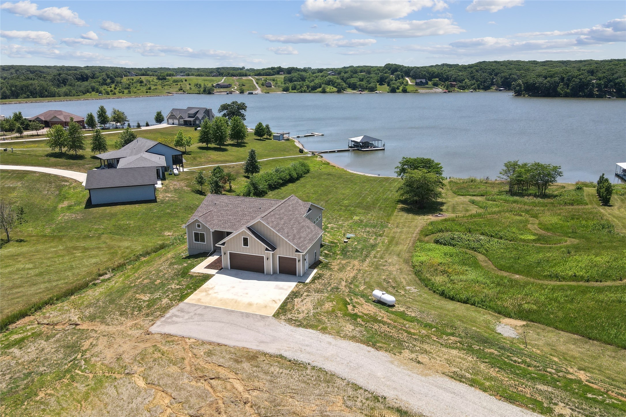 29727 N Bay Court, Moravia, Iowa image 34