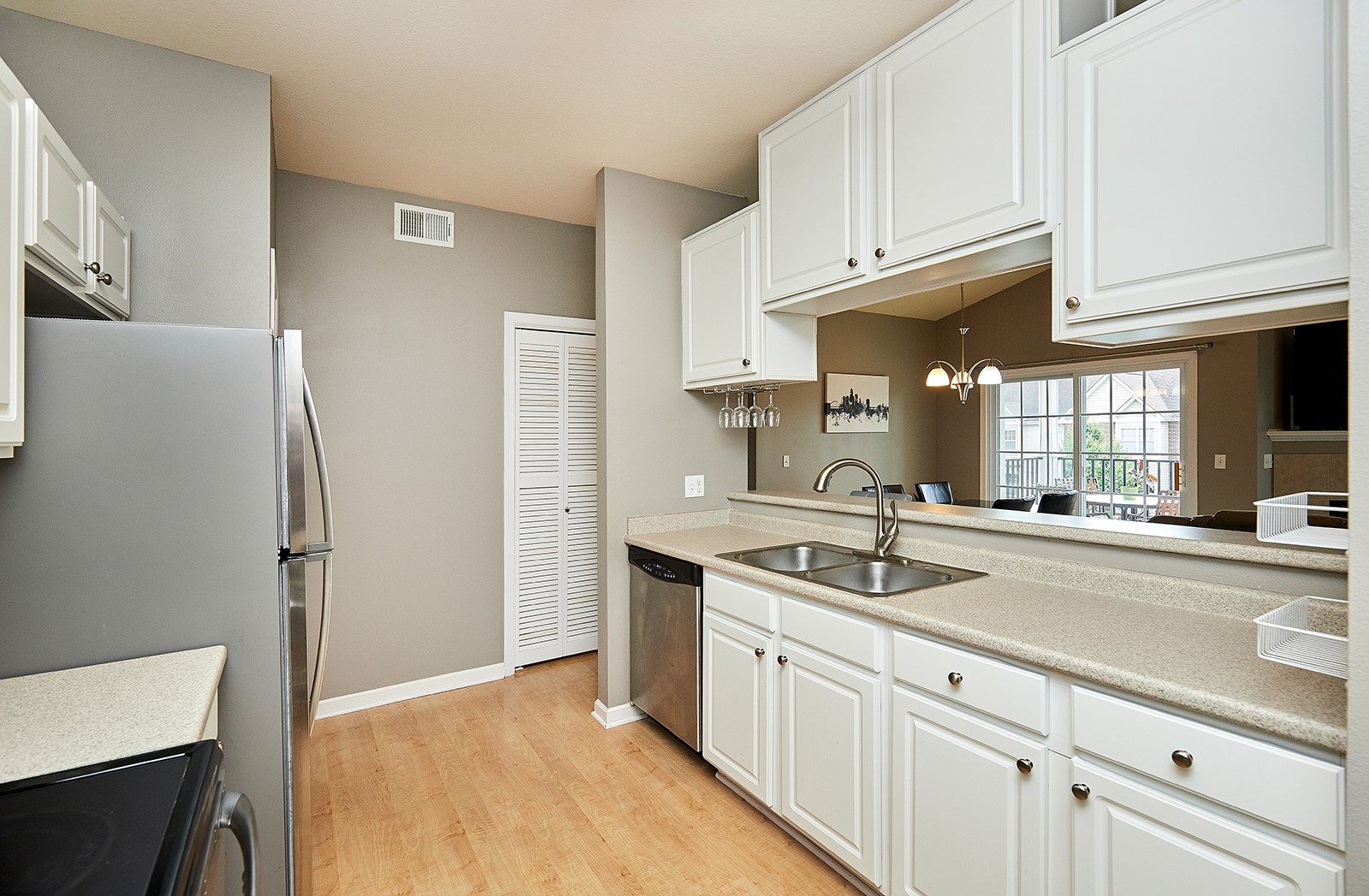 6255 Beechtree Drive #1302, West Des Moines, Iowa image 20