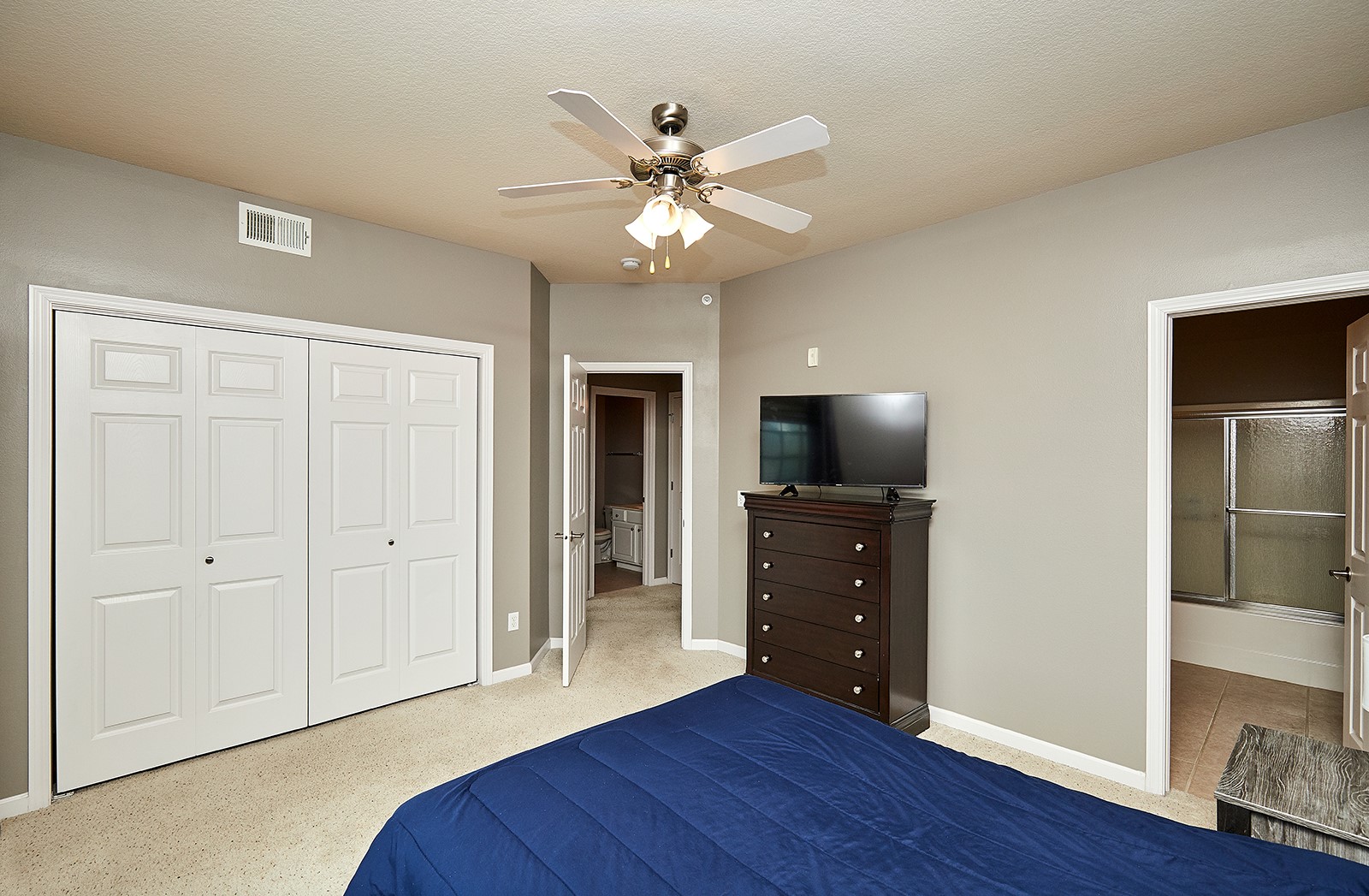 6255 Beechtree Drive #1302, West Des Moines, Iowa image 22