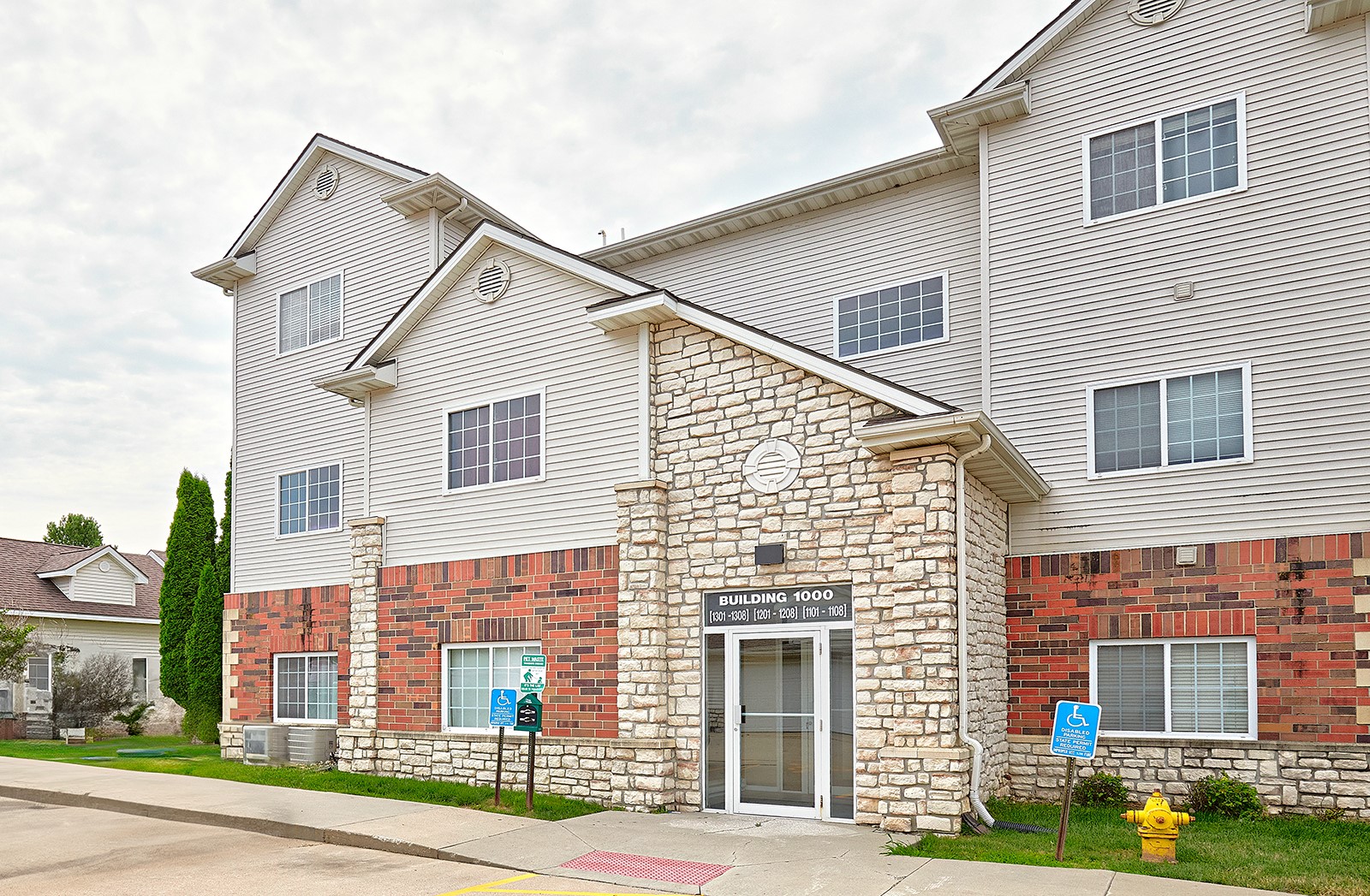 6255 Beechtree Drive #1302, West Des Moines, Iowa image 3