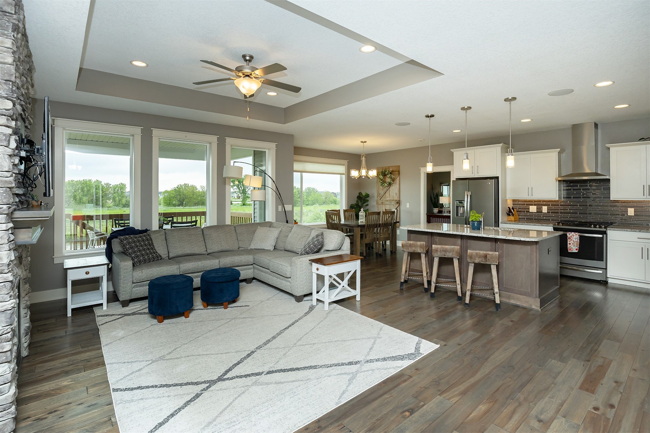 645 Mallard Point Drive, Bondurant, Iowa image 6