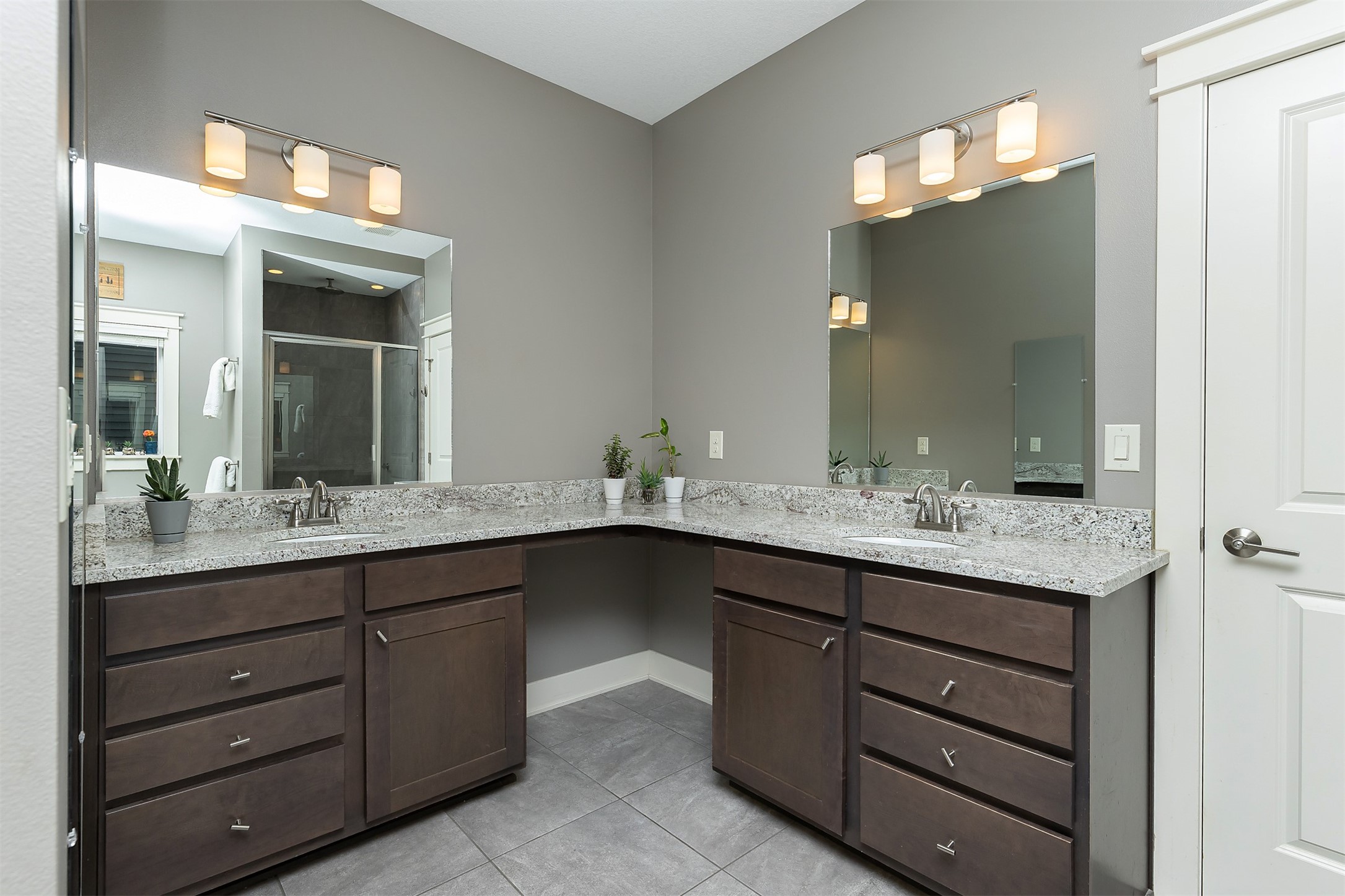 645 Mallard Point Drive, Bondurant, Iowa image 15