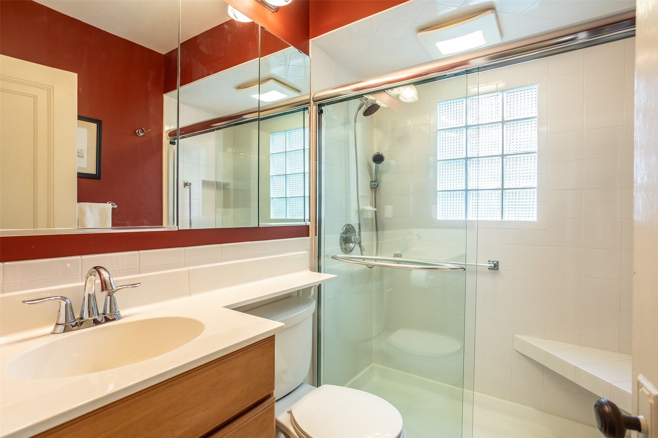 5841 Waterbury Circle, Des Moines, Iowa image 15