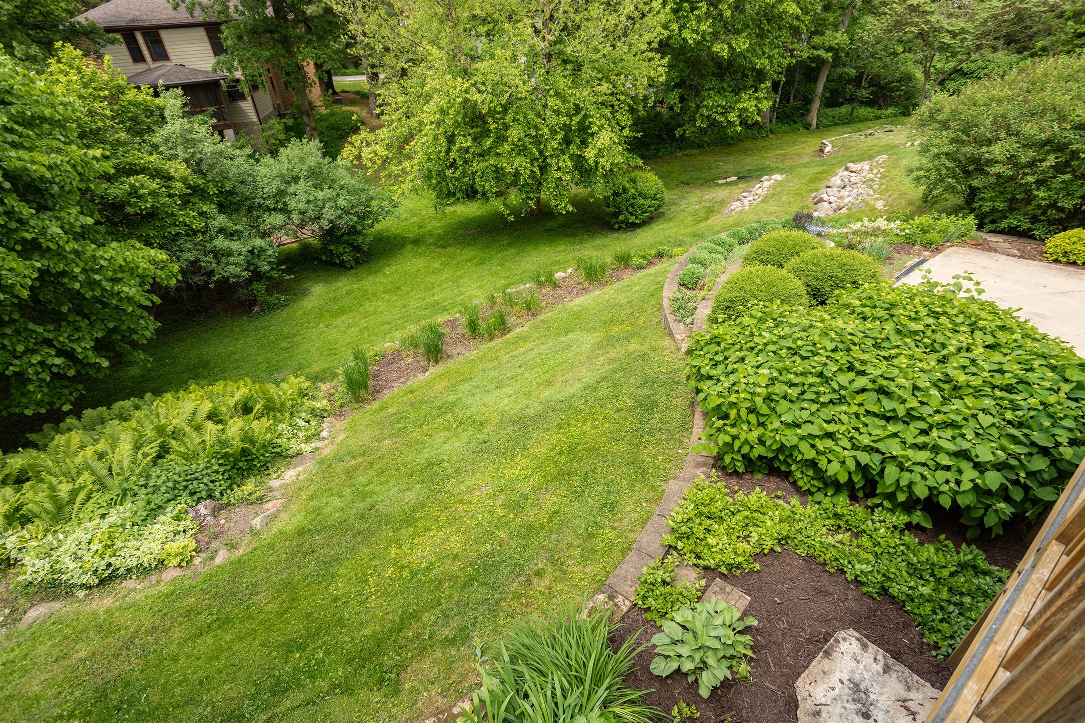5841 Waterbury Circle, Des Moines, Iowa image 27