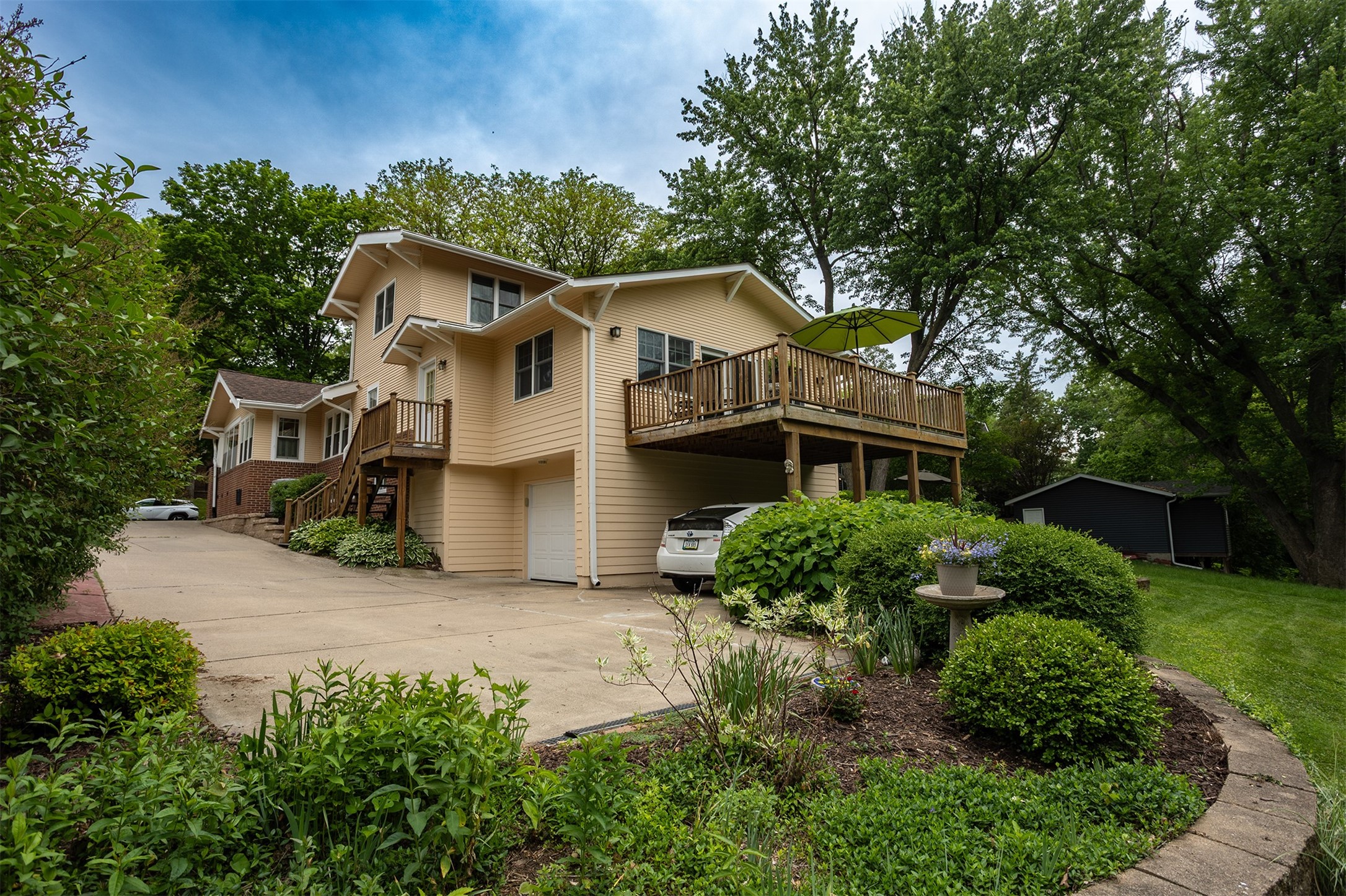 5841 Waterbury Circle, Des Moines, Iowa image 26