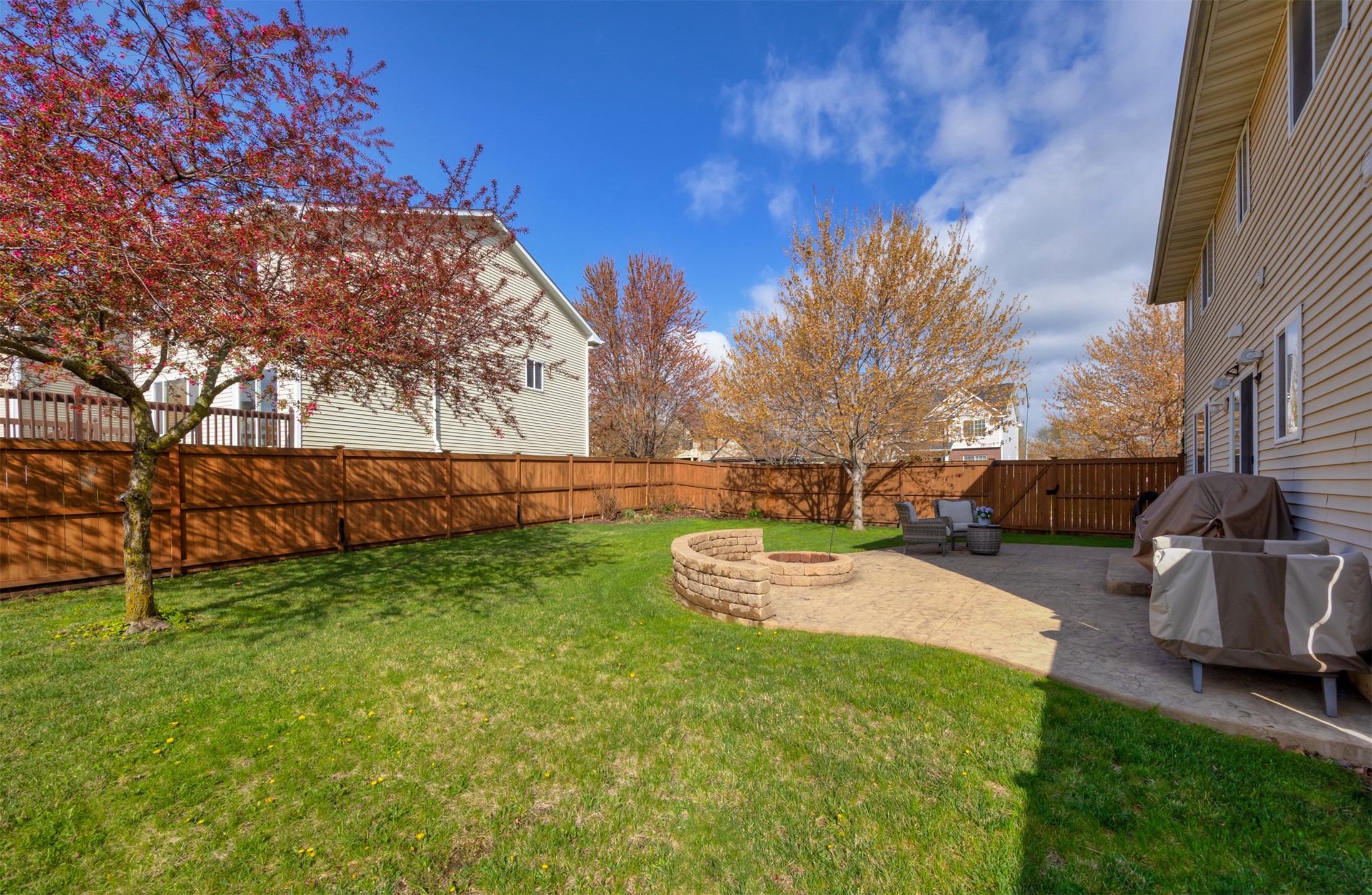9128 Cowden Drive, Johnston, Iowa image 31