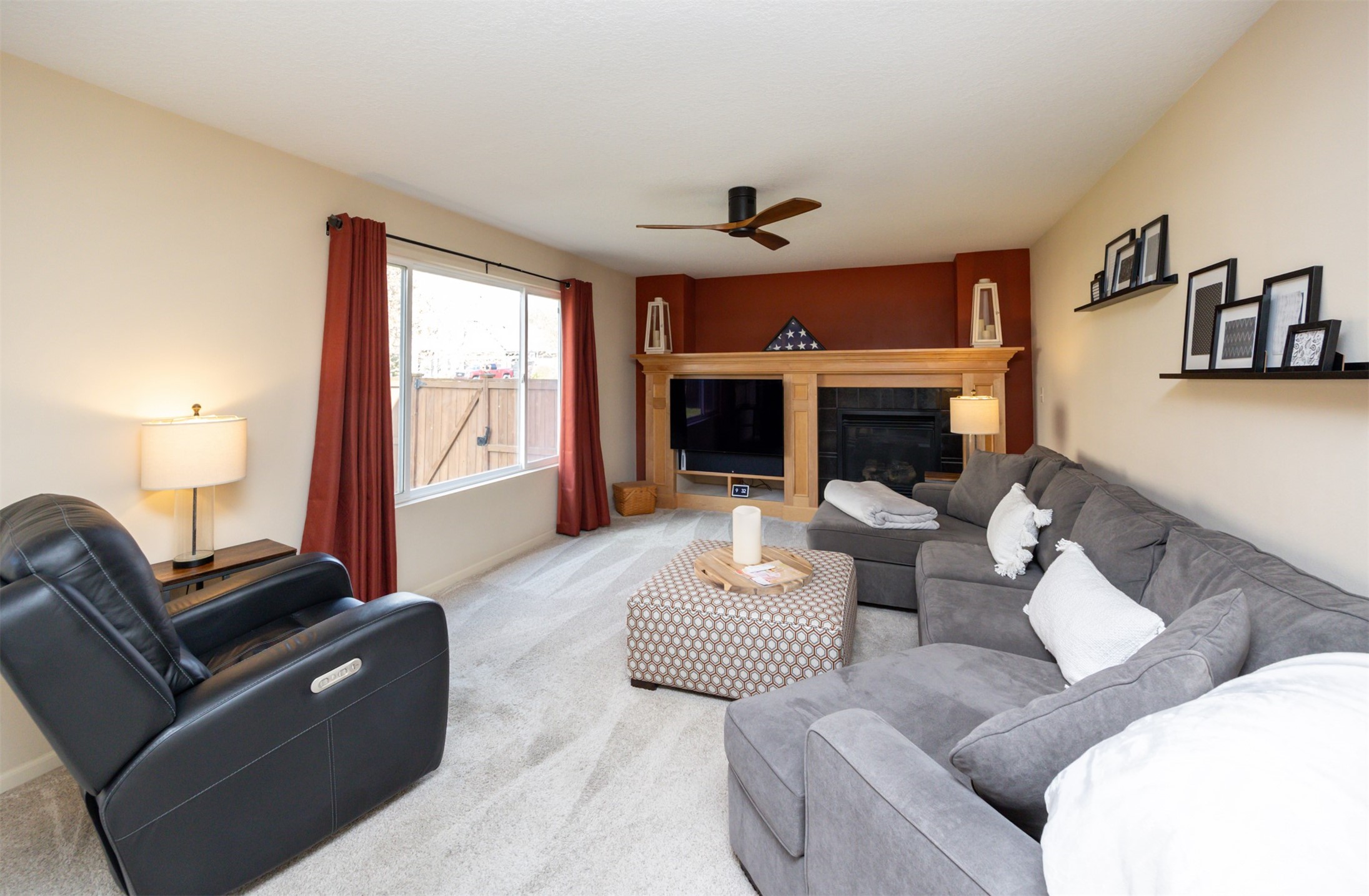 9128 Cowden Drive, Johnston, Iowa image 12