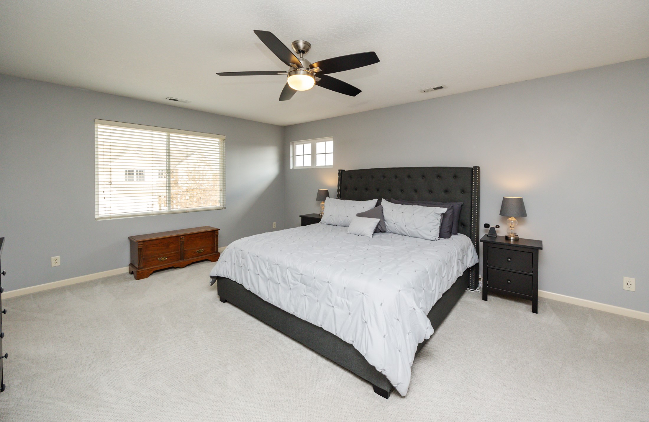 9128 Cowden Drive, Johnston, Iowa image 16