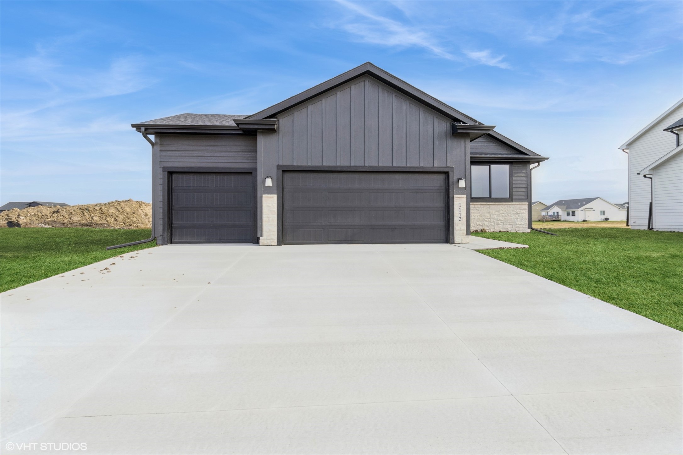 1113 Mulberry Drive, Bondurant, Iowa image 2