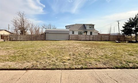 Vacant Land For Sale - 901 &903 Bromley Street<br/> Marshalltown, IA 50158