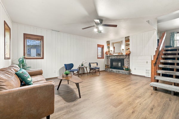 207 CEDAR ST, SLATER, IA 50244 - Image ca2afcca8a9e20594ff3eb92ef347618/3700221386