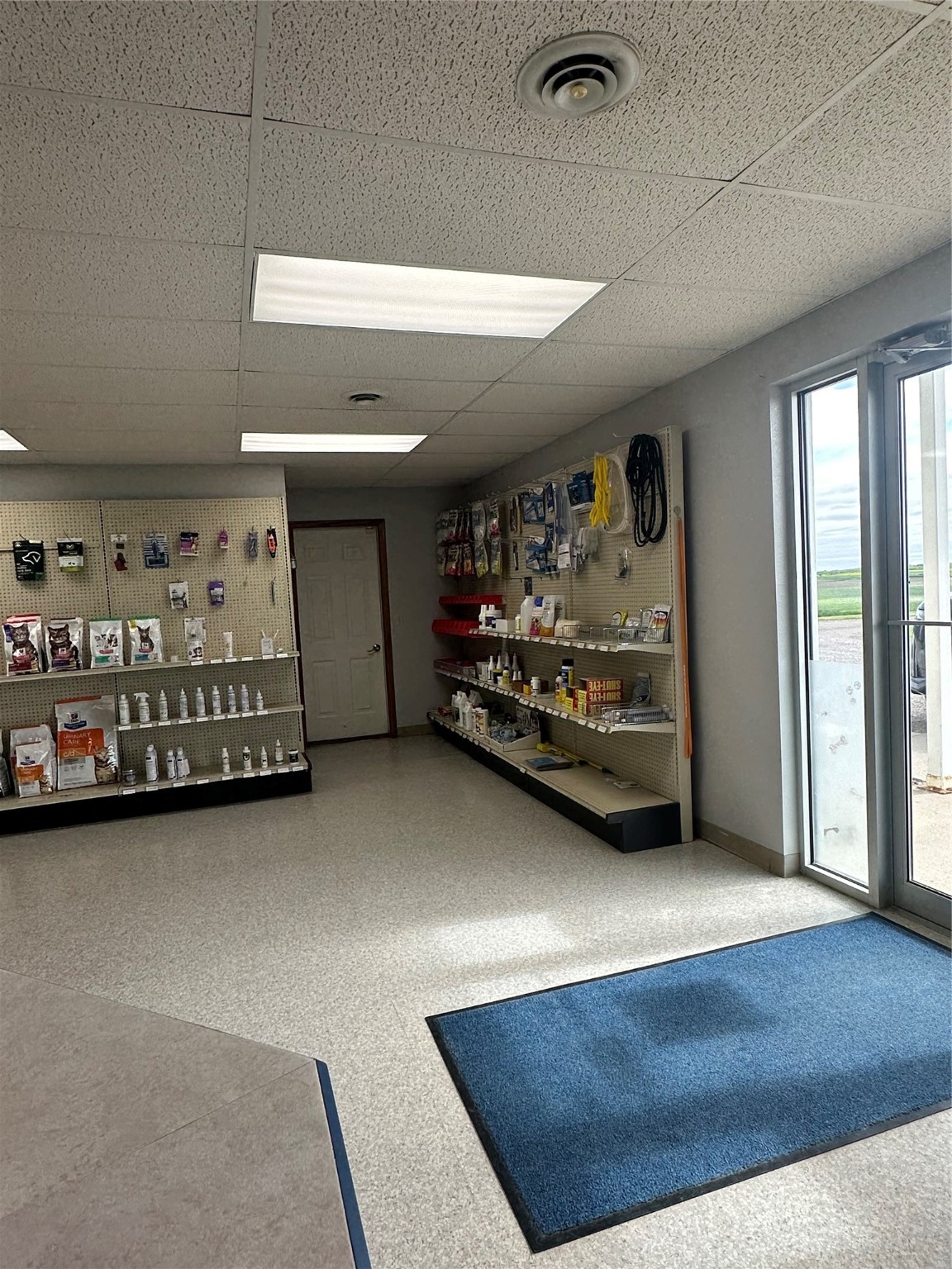 12818 Highway F62 Highway E