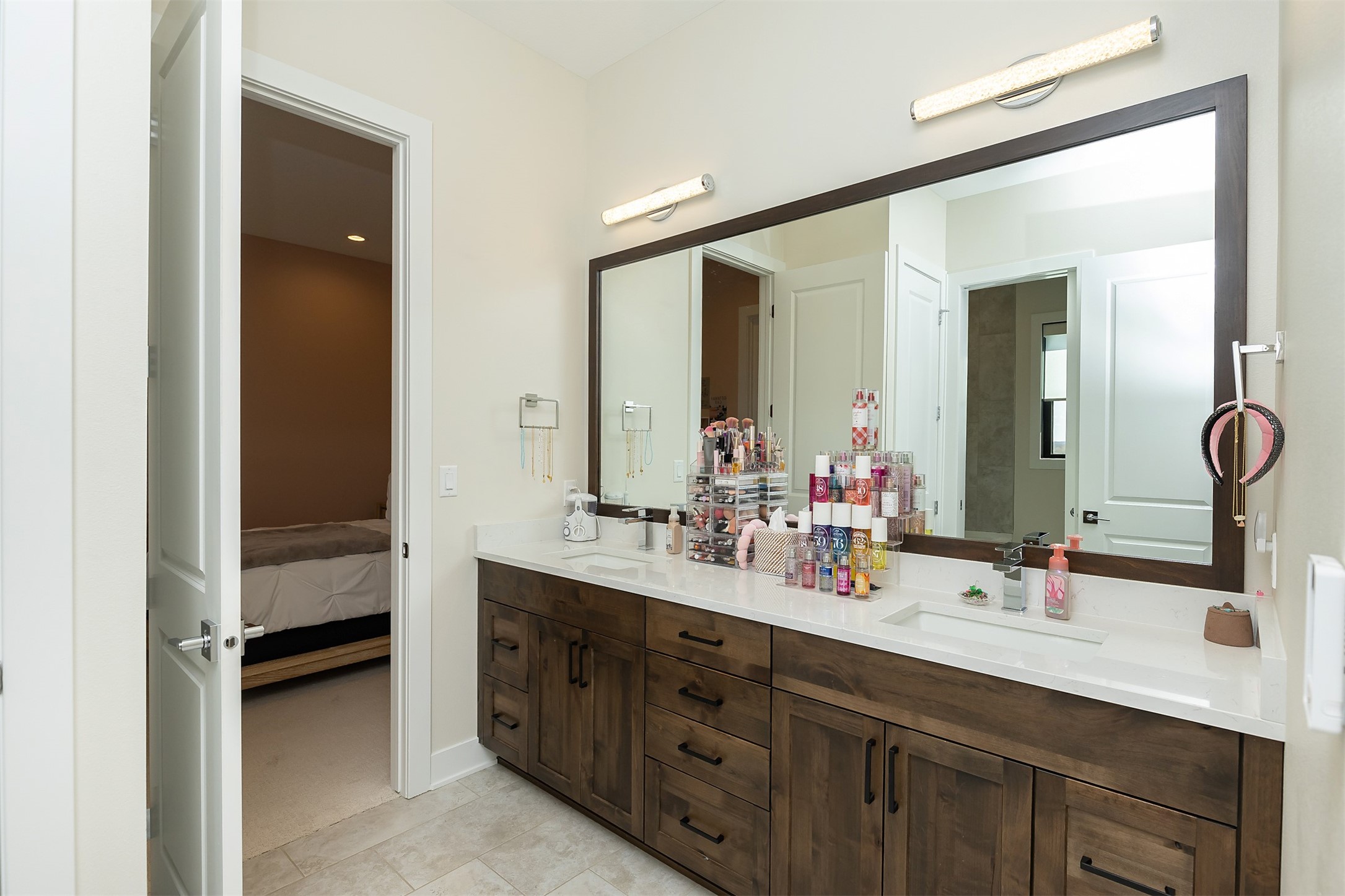 5094 Grand Ridge Drive, West Des Moines, Iowa image 16
