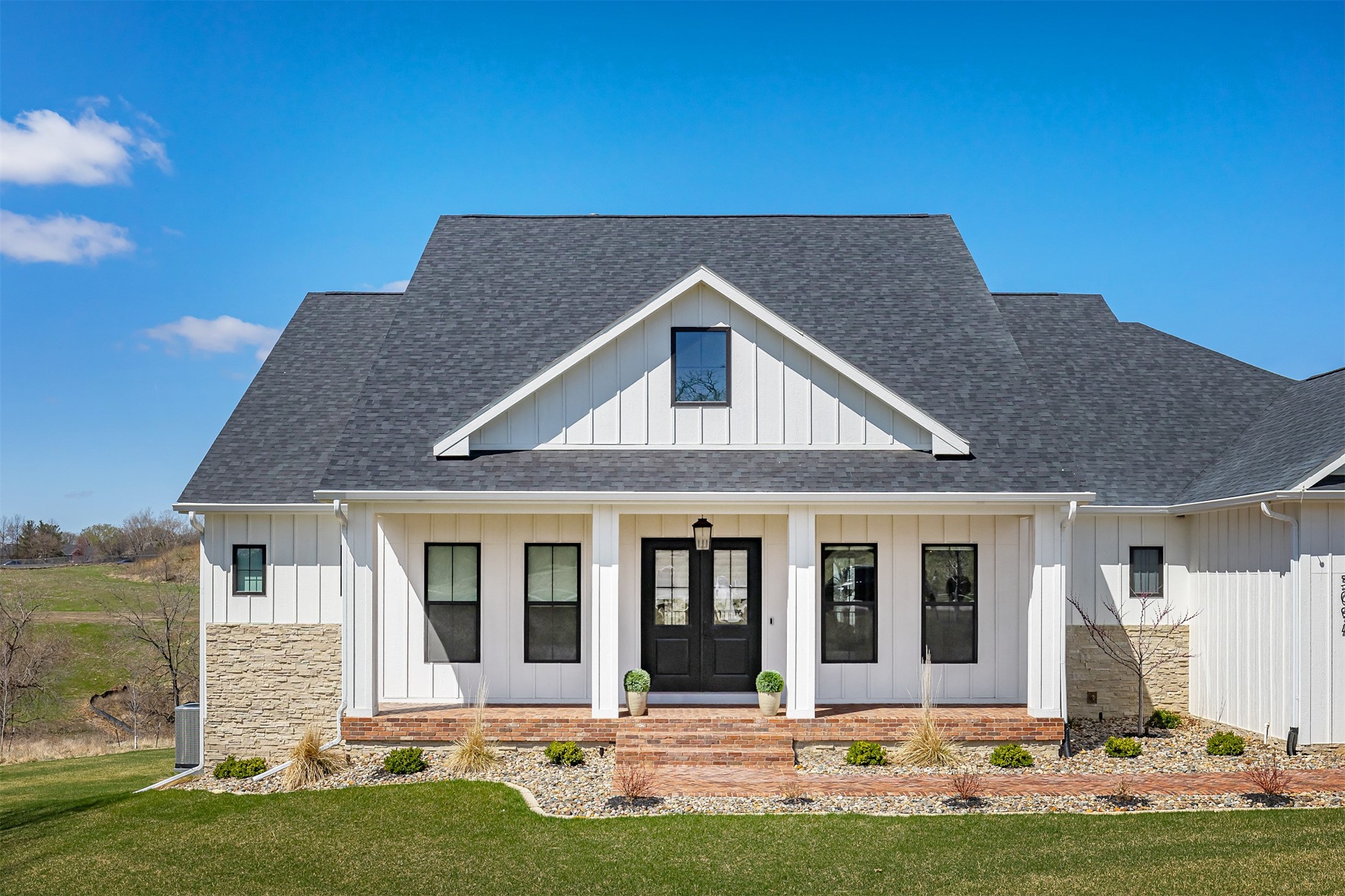 5094 Grand Ridge Drive, West Des Moines, Iowa image 3
