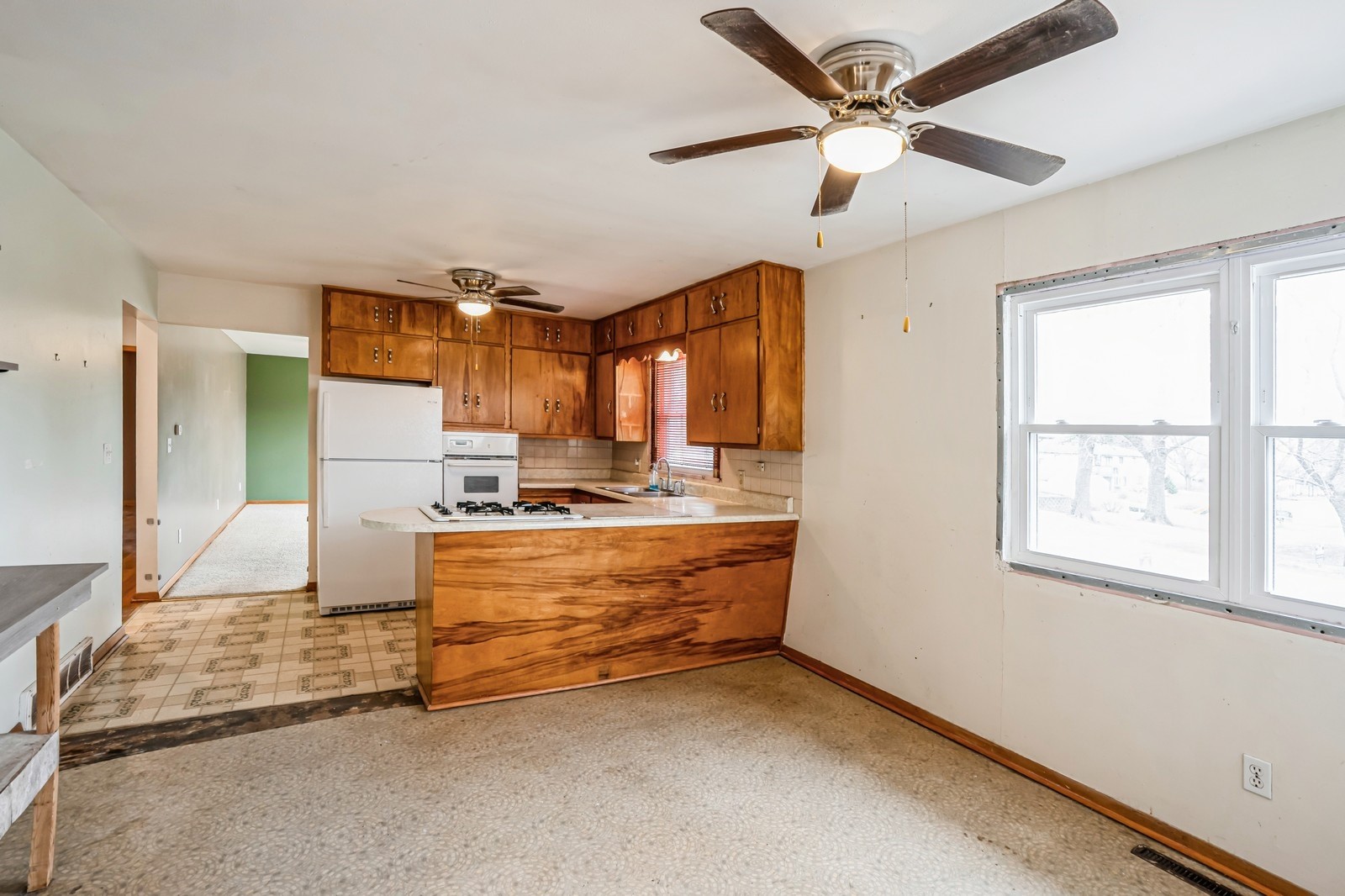 406 10th Avenue, Sully, Iowa image 6