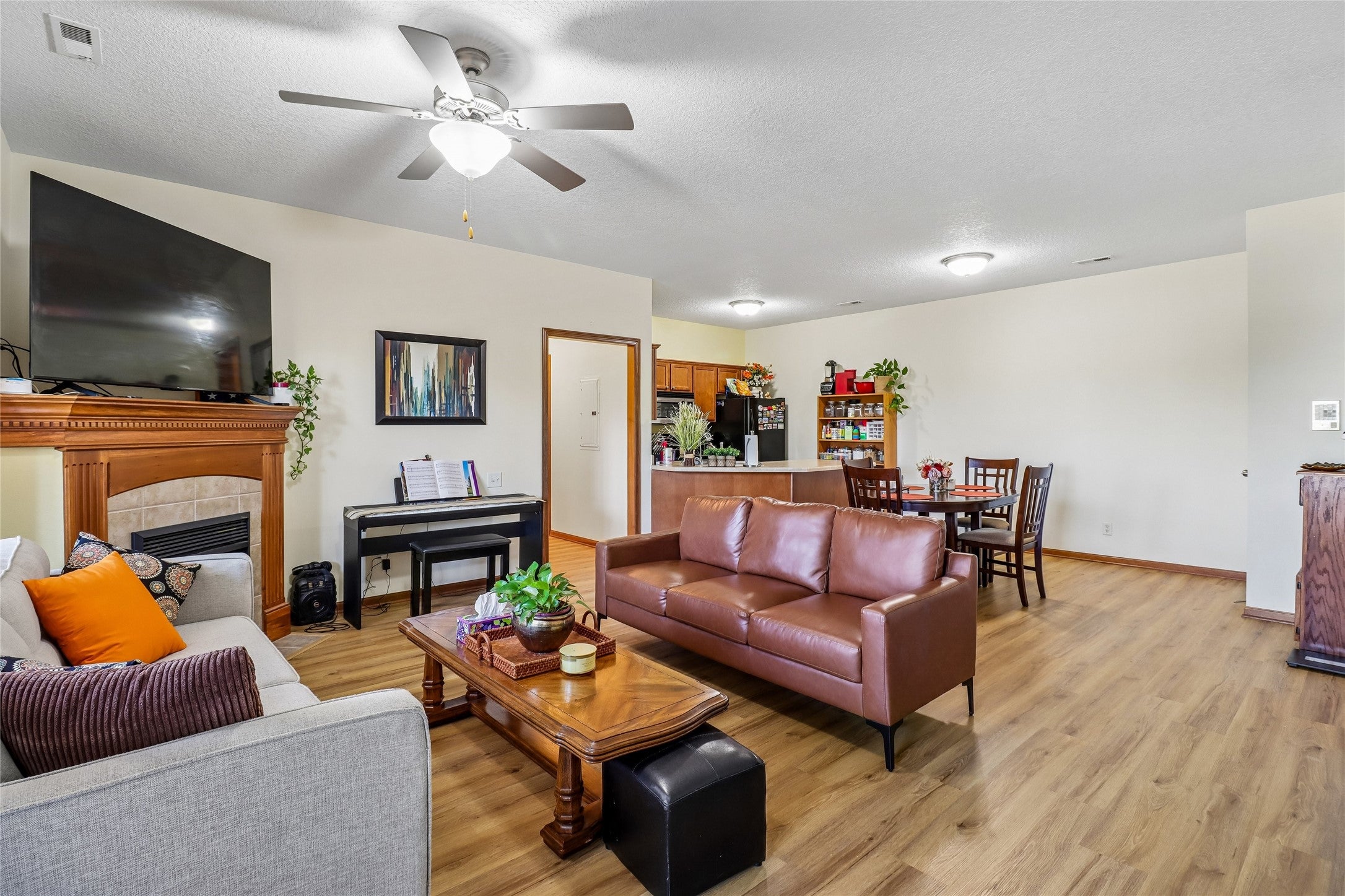2702 NE Oak Drive 2