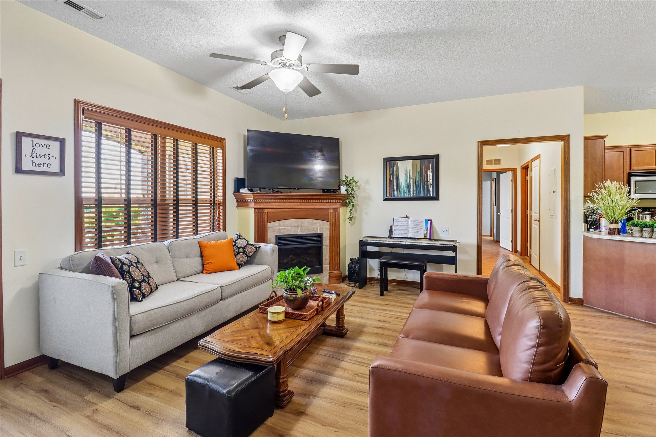 2702 NE Oak Drive 2