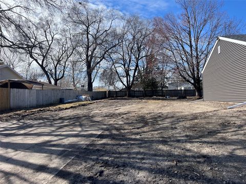 Vacant Land For Sale - 1310 E 25th Court<br/> Polk County, Des Moines, IA 50317