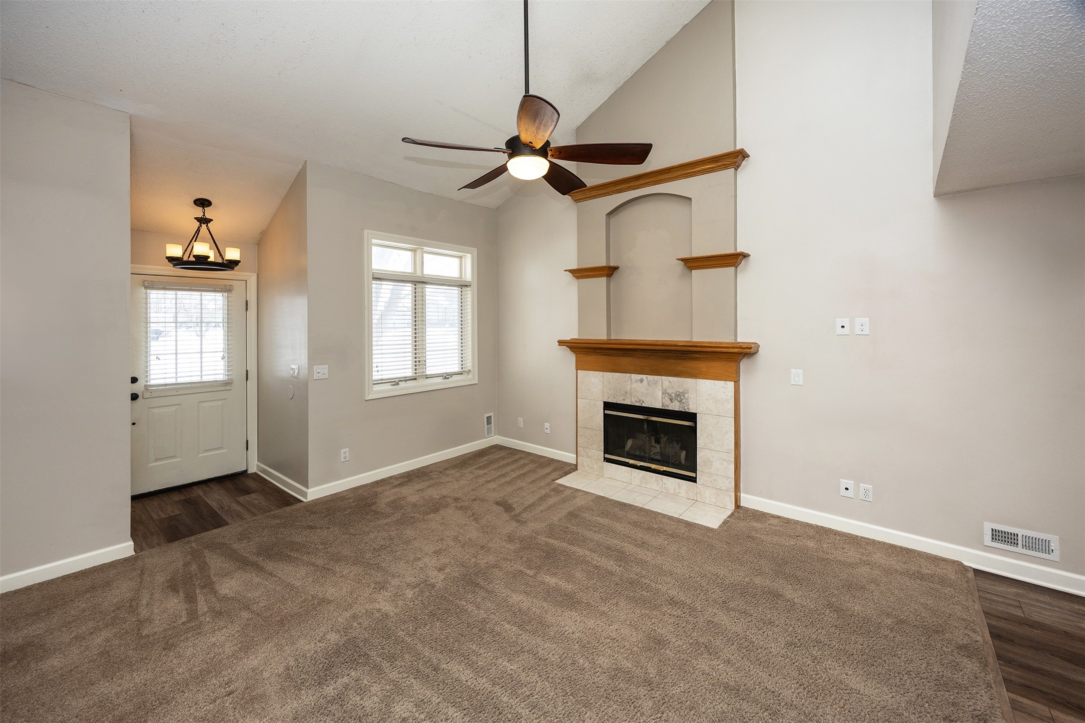 811 Burr Oaks Drive #308, West Des Moines, Iowa image 13