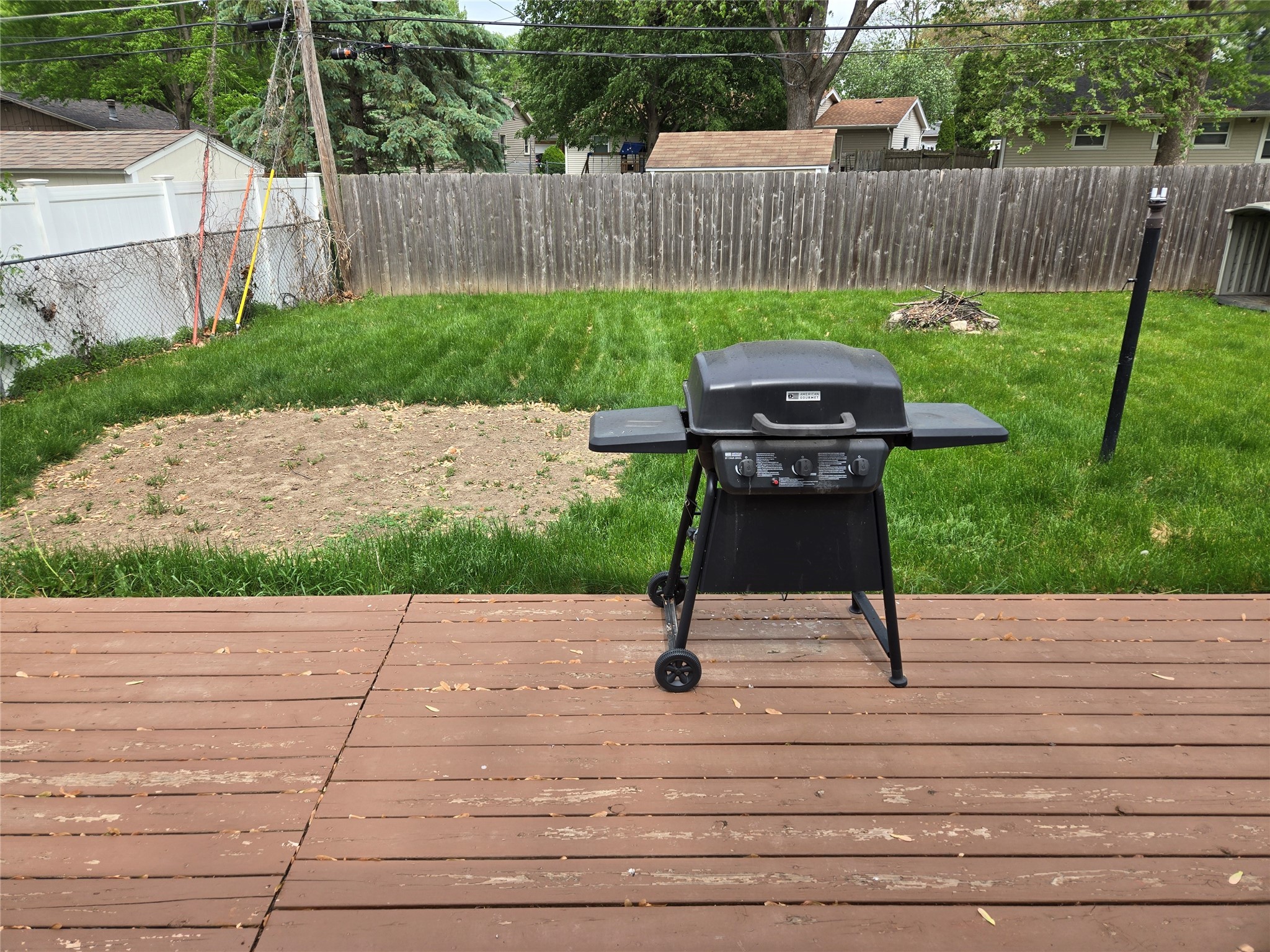 1735 Elmwood Drive, Bettendorf, Iowa image 19