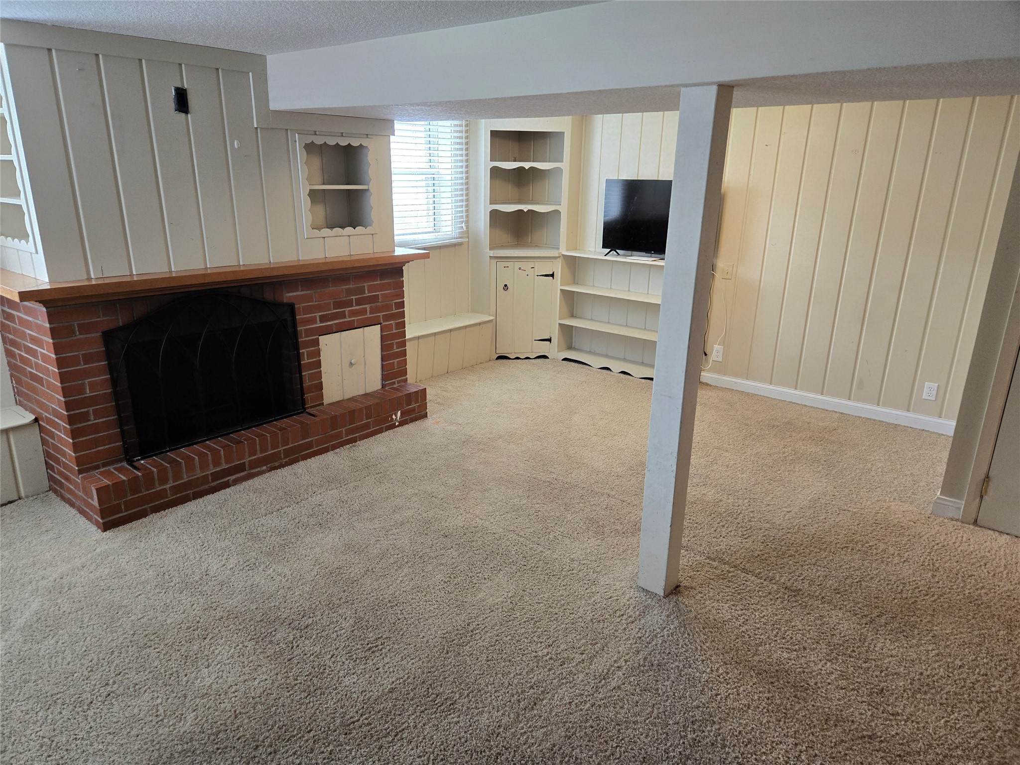1735 Elmwood Drive, Bettendorf, Iowa image 15