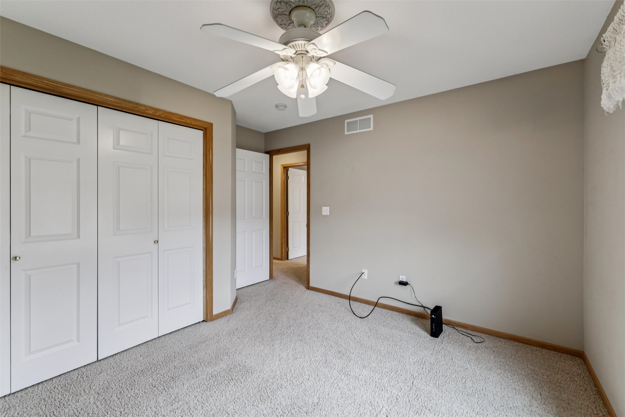 Altoona, Iowa 50009, United States, 3 Bedrooms Bedrooms, ,2 BathroomsBathrooms,Residential,Active,232852