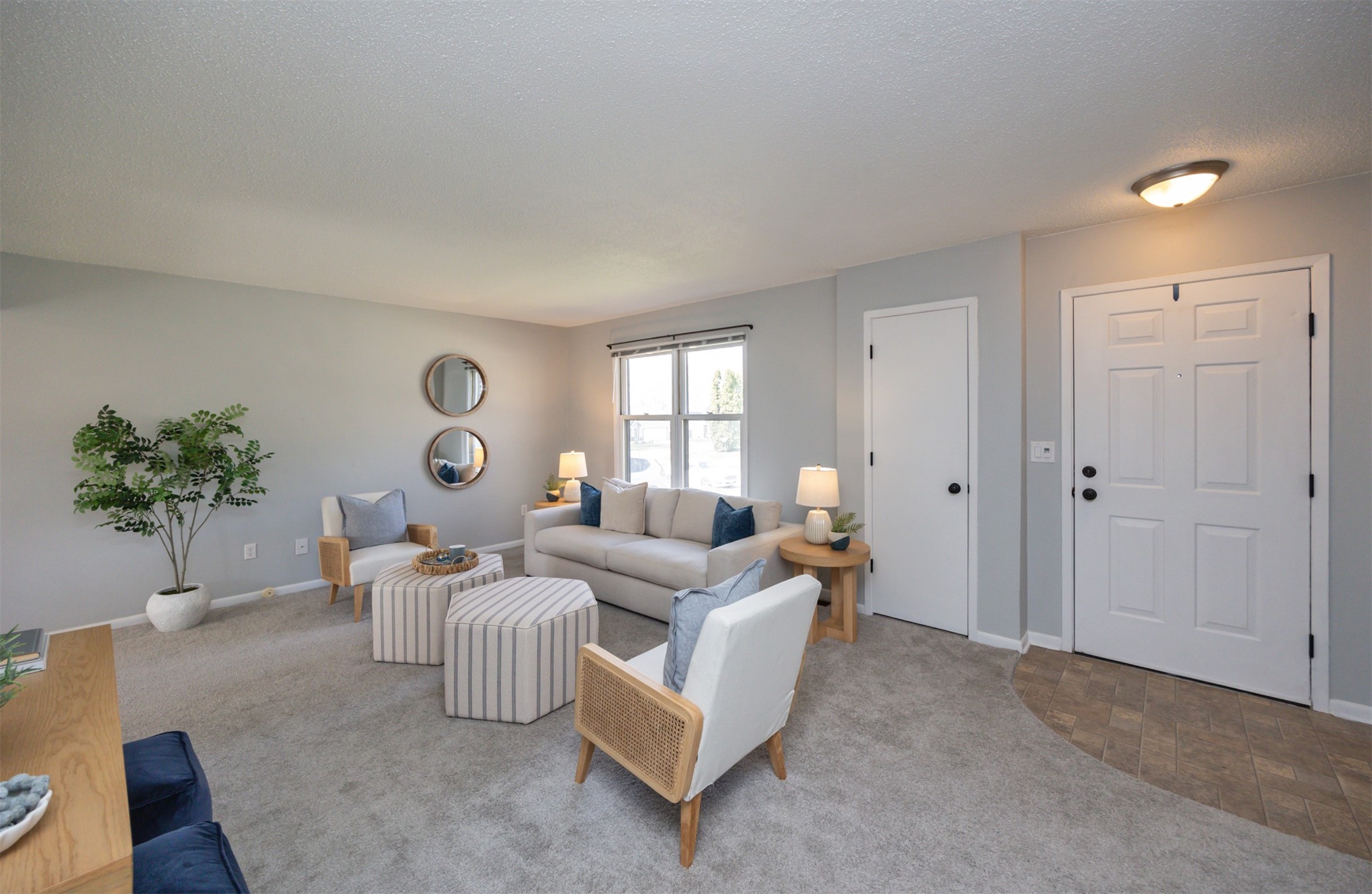 5112 Westwood Drive, West Des Moines, Iowa image 5