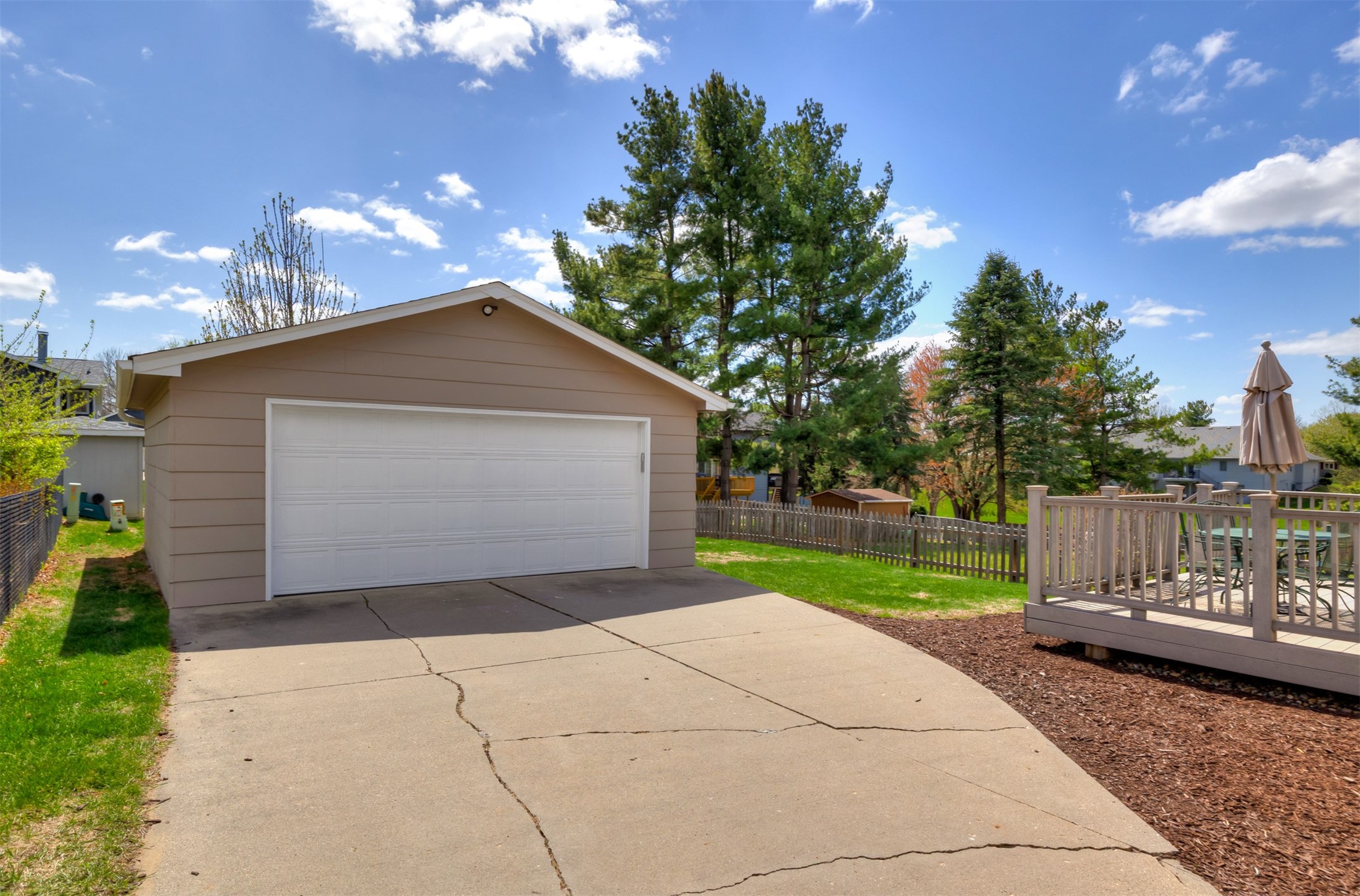 5112 Westwood Drive, West Des Moines, Iowa image 34