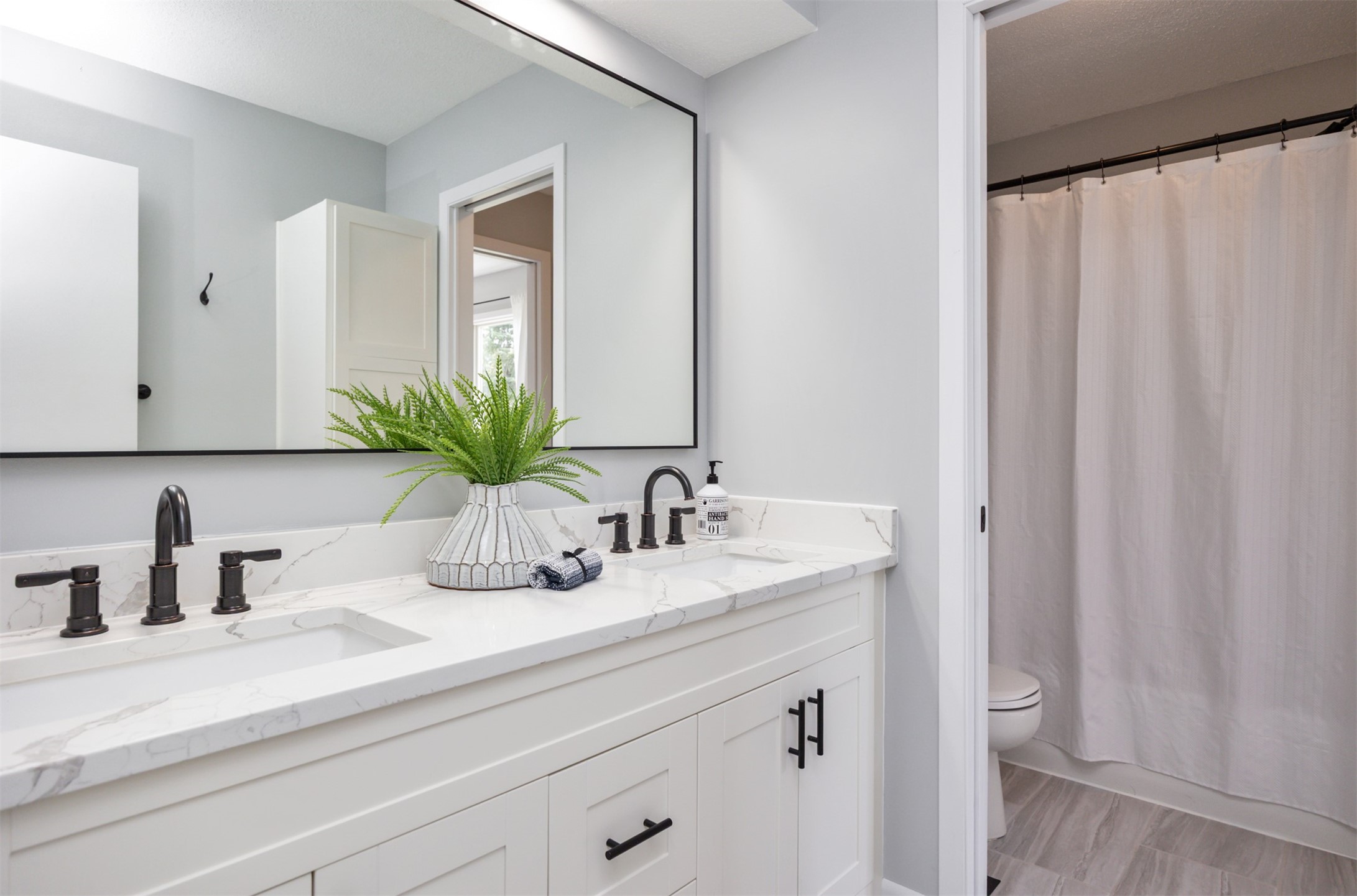5112 Westwood Drive, West Des Moines, Iowa image 22