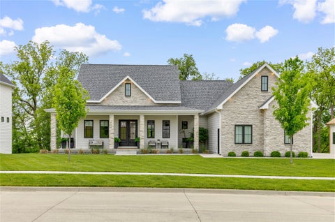 Homes For Sale - 775 Century Circle<br/> Waukee, IA 50263