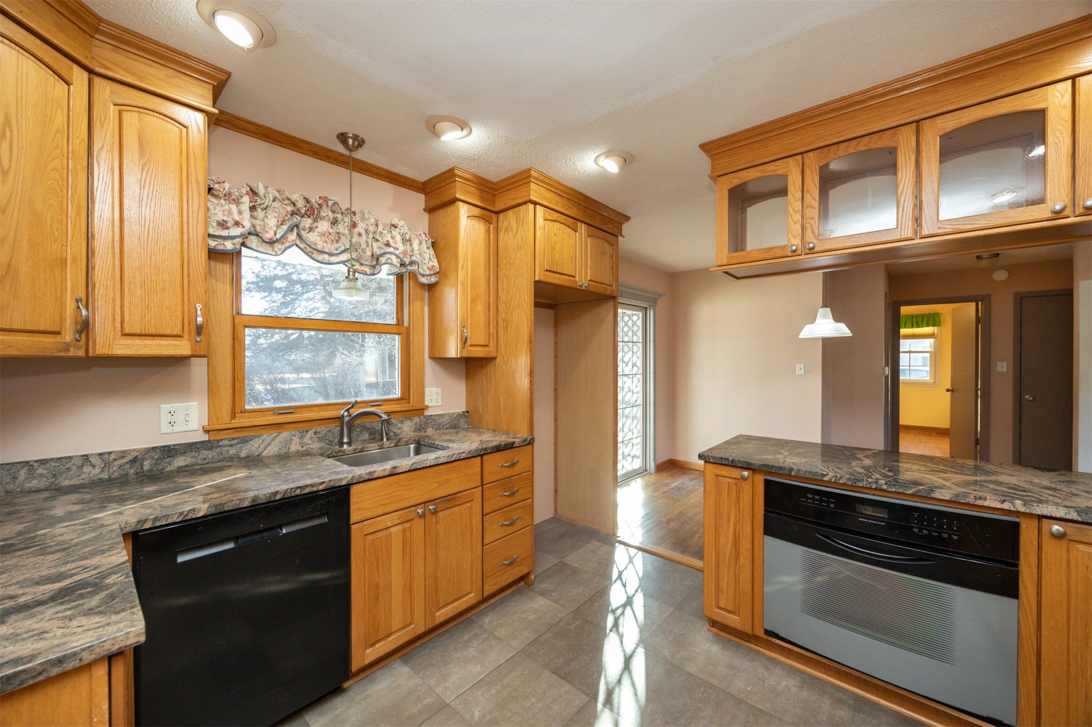 140 Northview Drive, Waukee, Iowa image 15