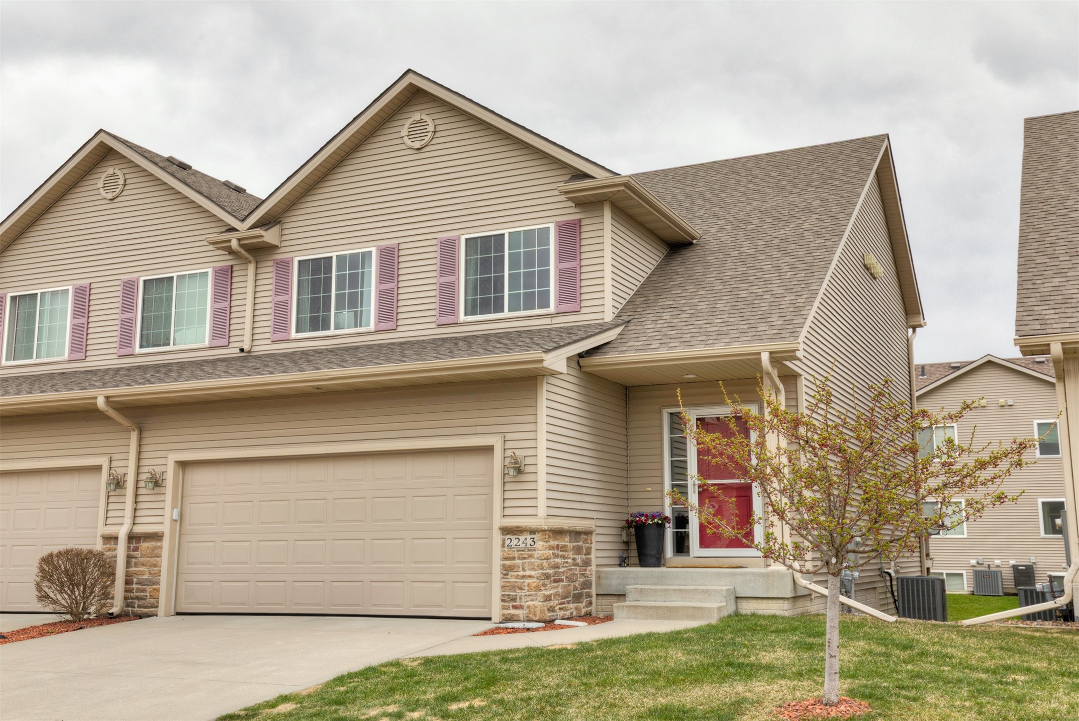 2243 NW Chapel Lane, Ankeny, Iowa image 1