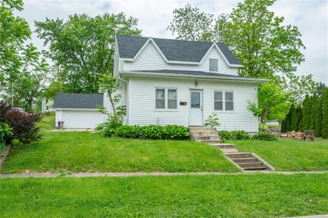 Homes For Sale - 801 Siegel Street<br/> Tama County, Tama, IA 52339