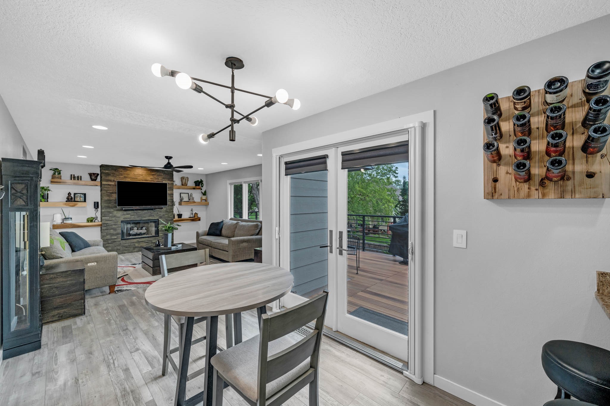 163 56th Place, West Des Moines, Iowa image 6