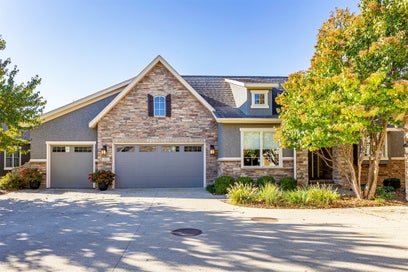 443 S Crescent Way West Des Moines IA 50266