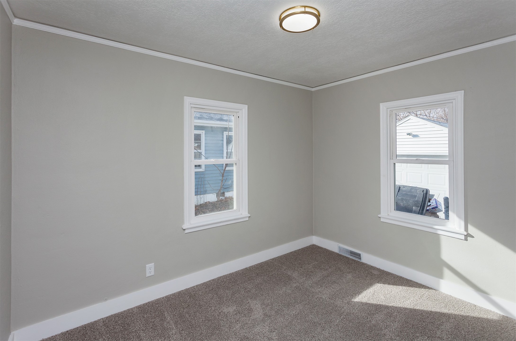 4140 Cambridge Street, Des Moines, Iowa image 17