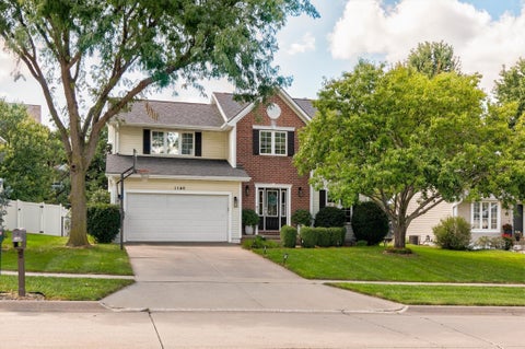 Homes For Sale - 1140 SE Indigo Lane<br/> Dallas County, Waukee, IA 50263