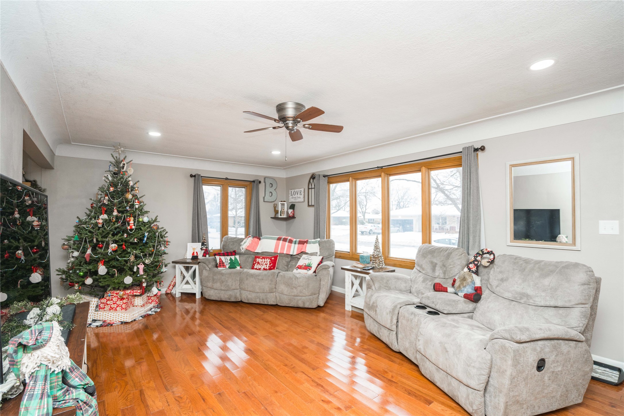 112 NW Des Moines Street