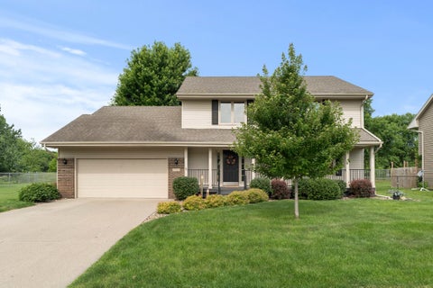 Homes For Sale - 1006 NE Trilein Drive<br/> Ankeny, IA 50021