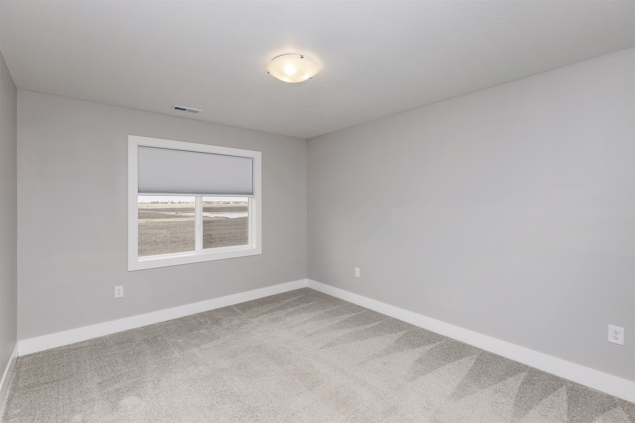 3144 Lakeview Drive, Altoona, Iowa image 16