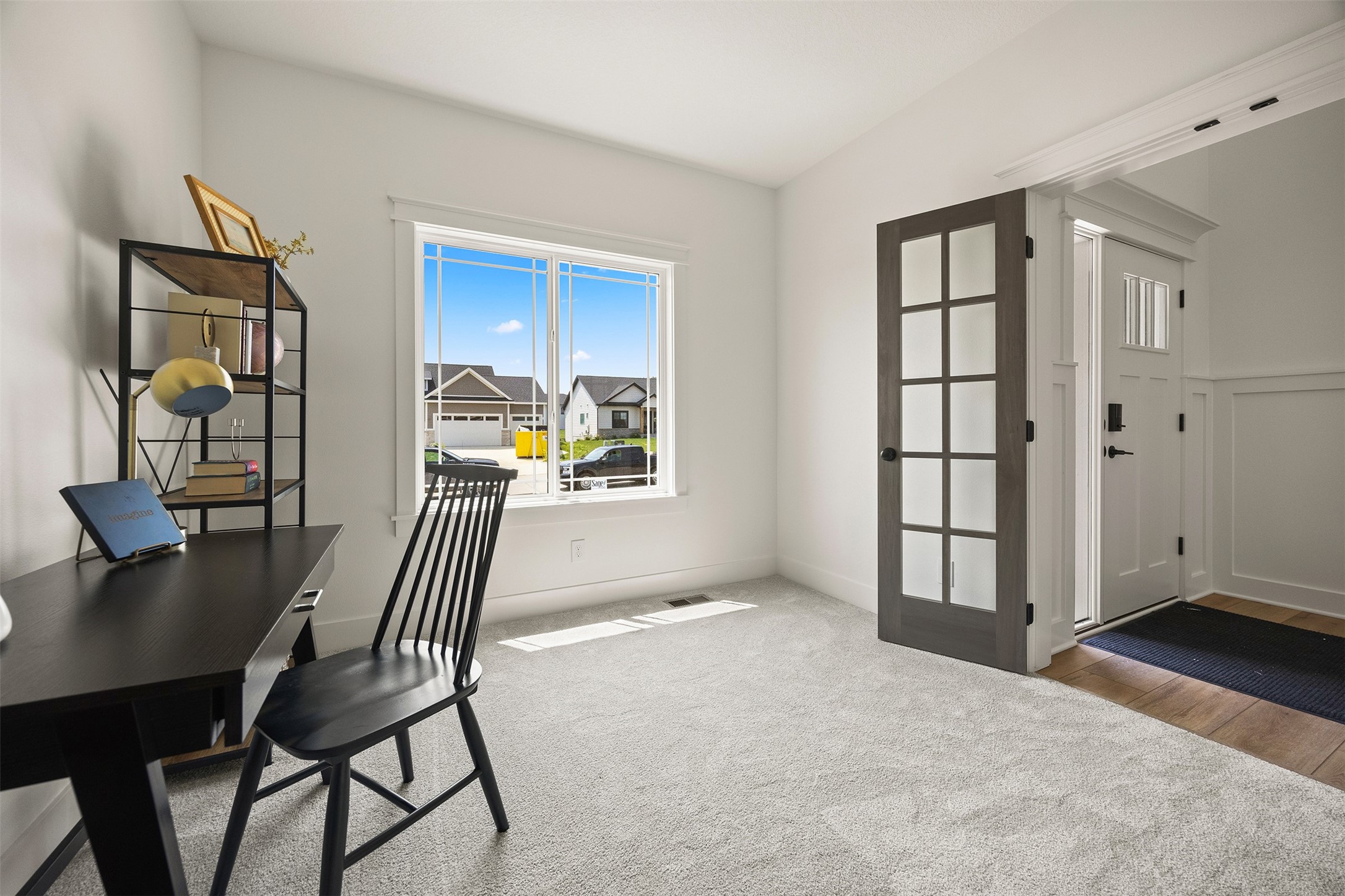 2228 Green Leaf Circle