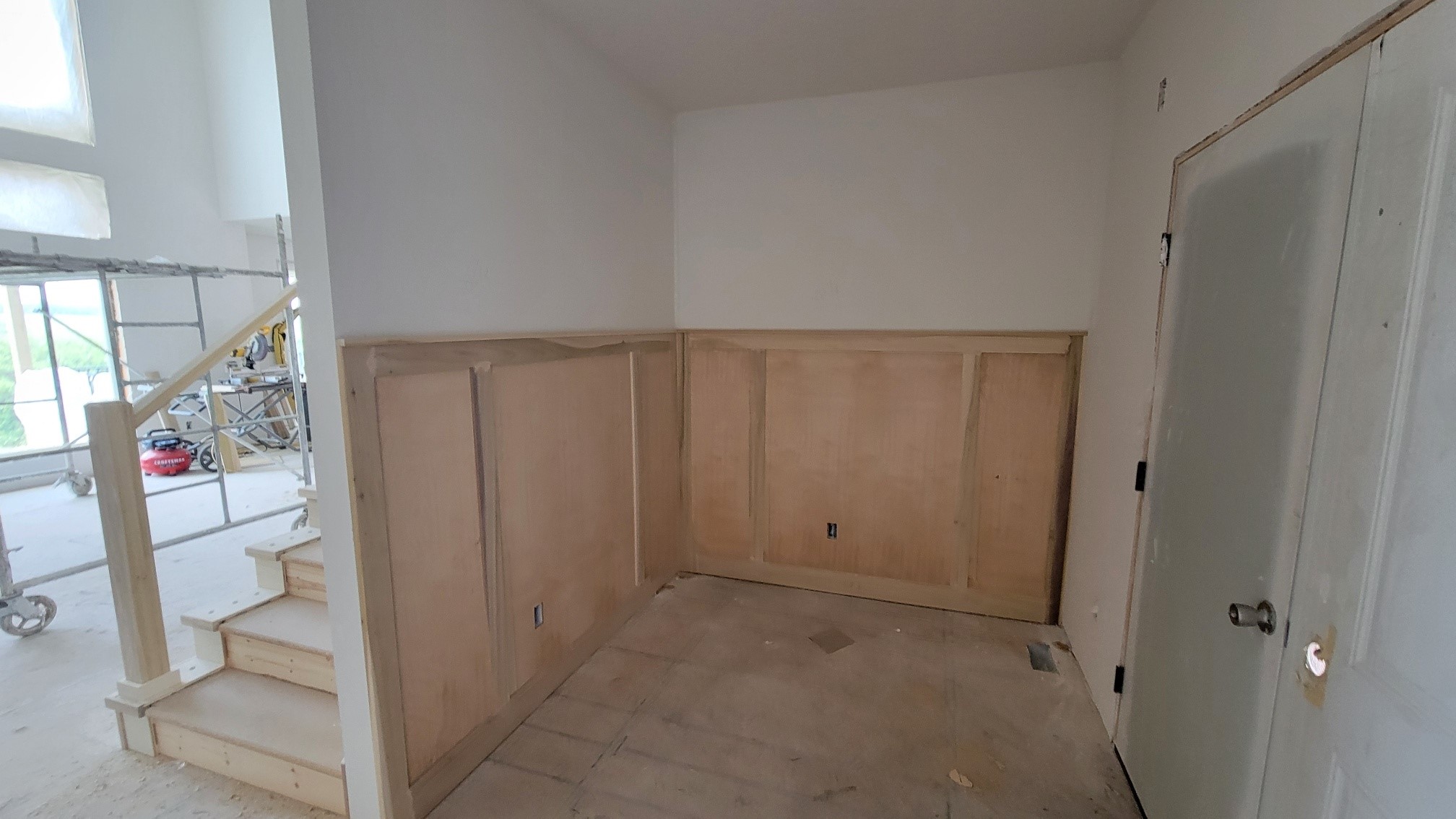 2313 Green Leaf Circle