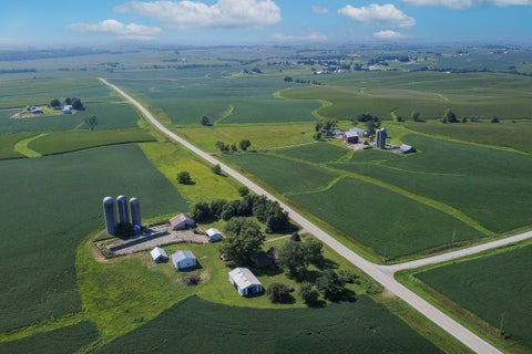 Homes For Sale - 1470 Highway 102<br/> Mahaska County, Pella, IA 50219