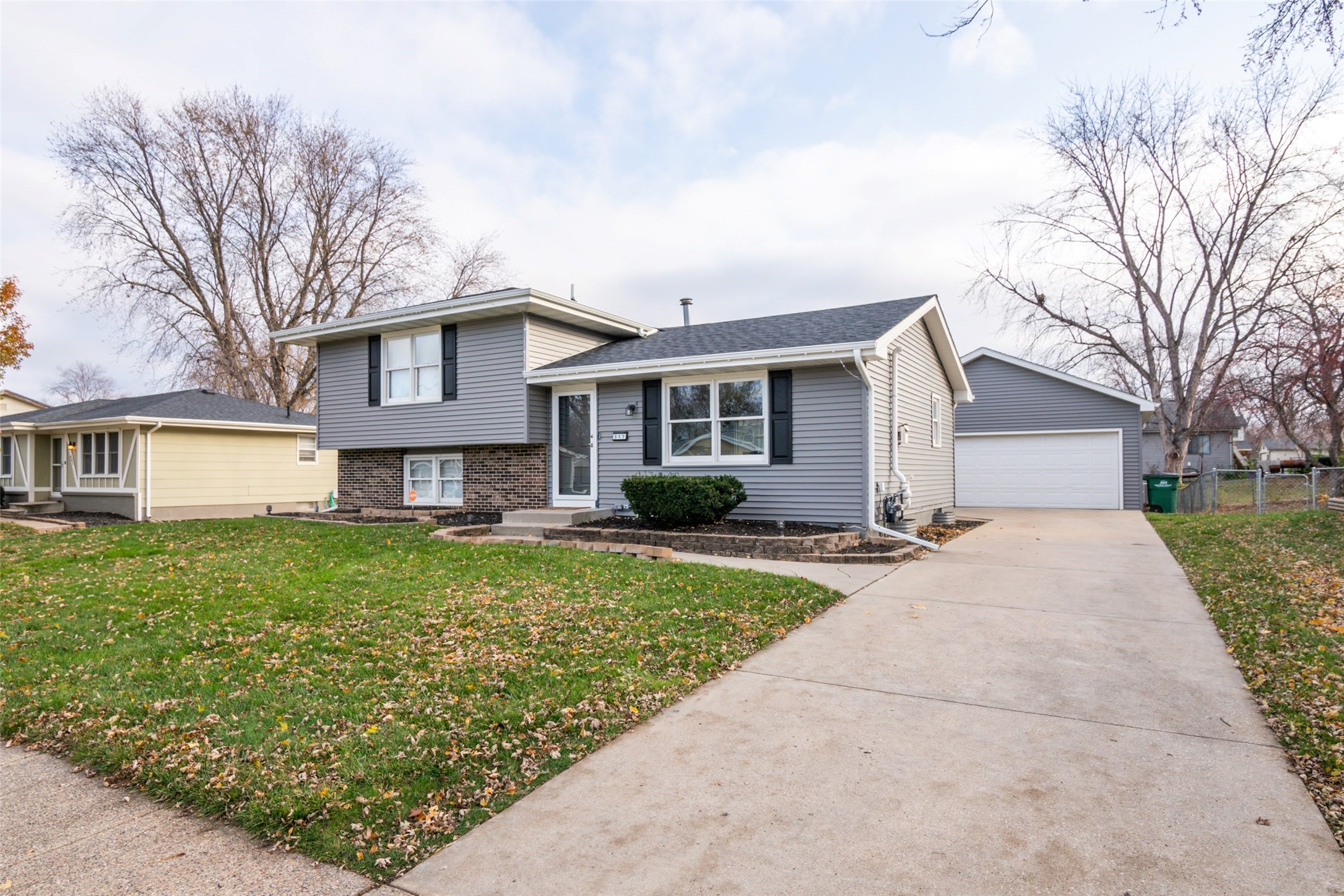 517 NW Morningside Drive, Grimes, Iowa image 1